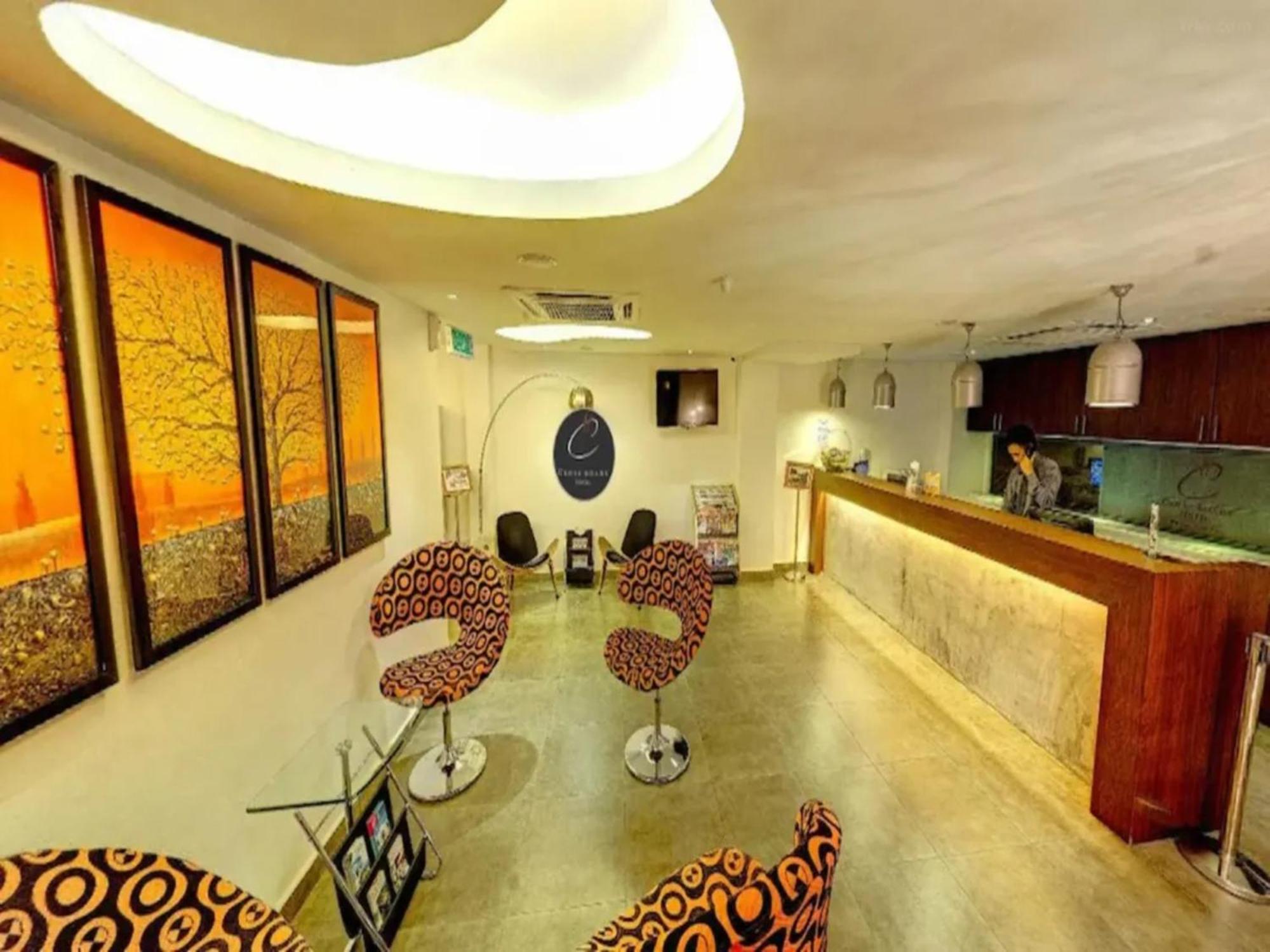 Hotel O Crossroads Hotel Kuala Lumpur Exterior foto
